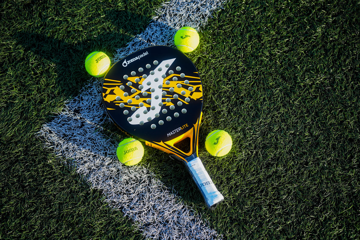 Master Black/Orange Racket