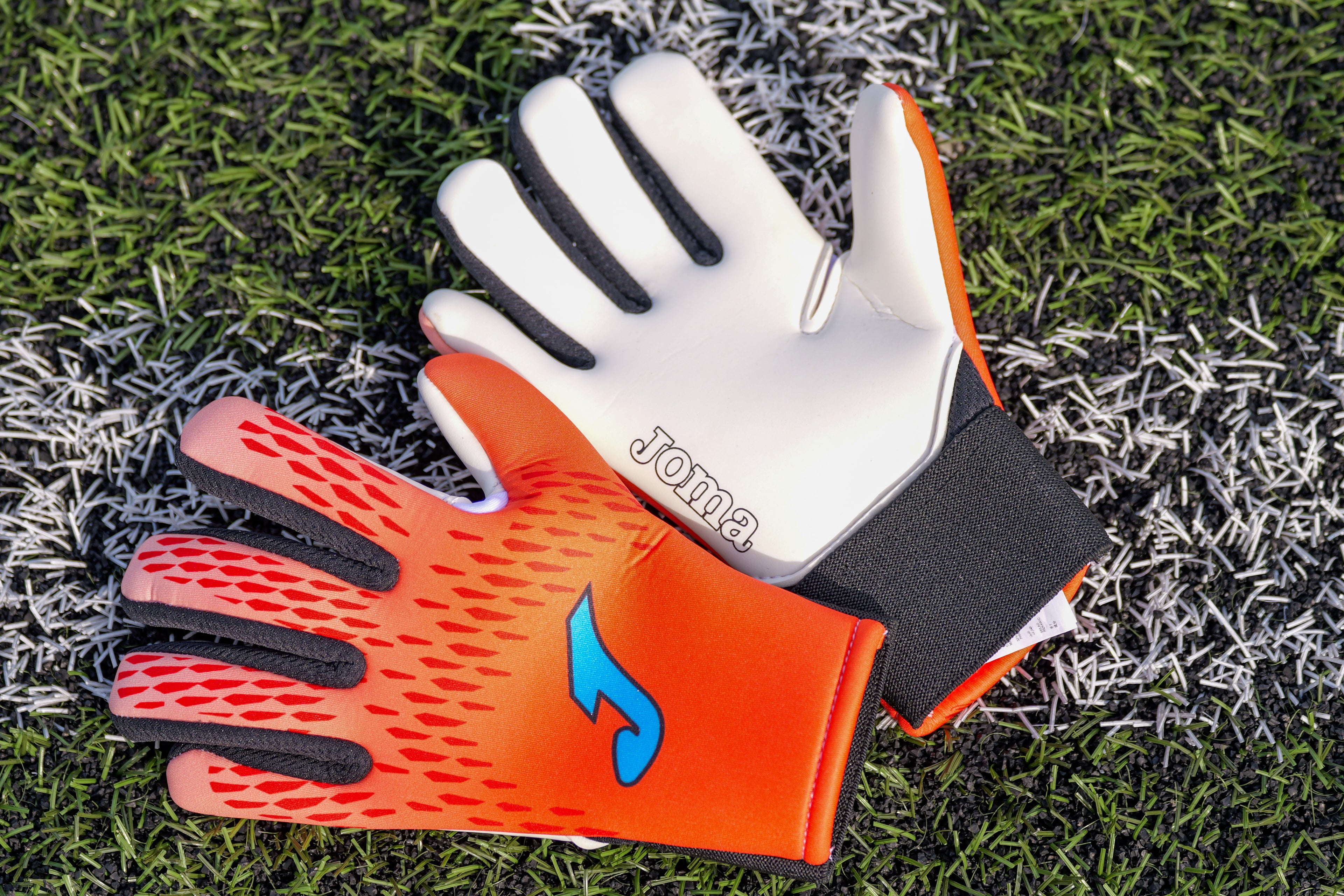 Hunter Goalkeeper Gloves Orange